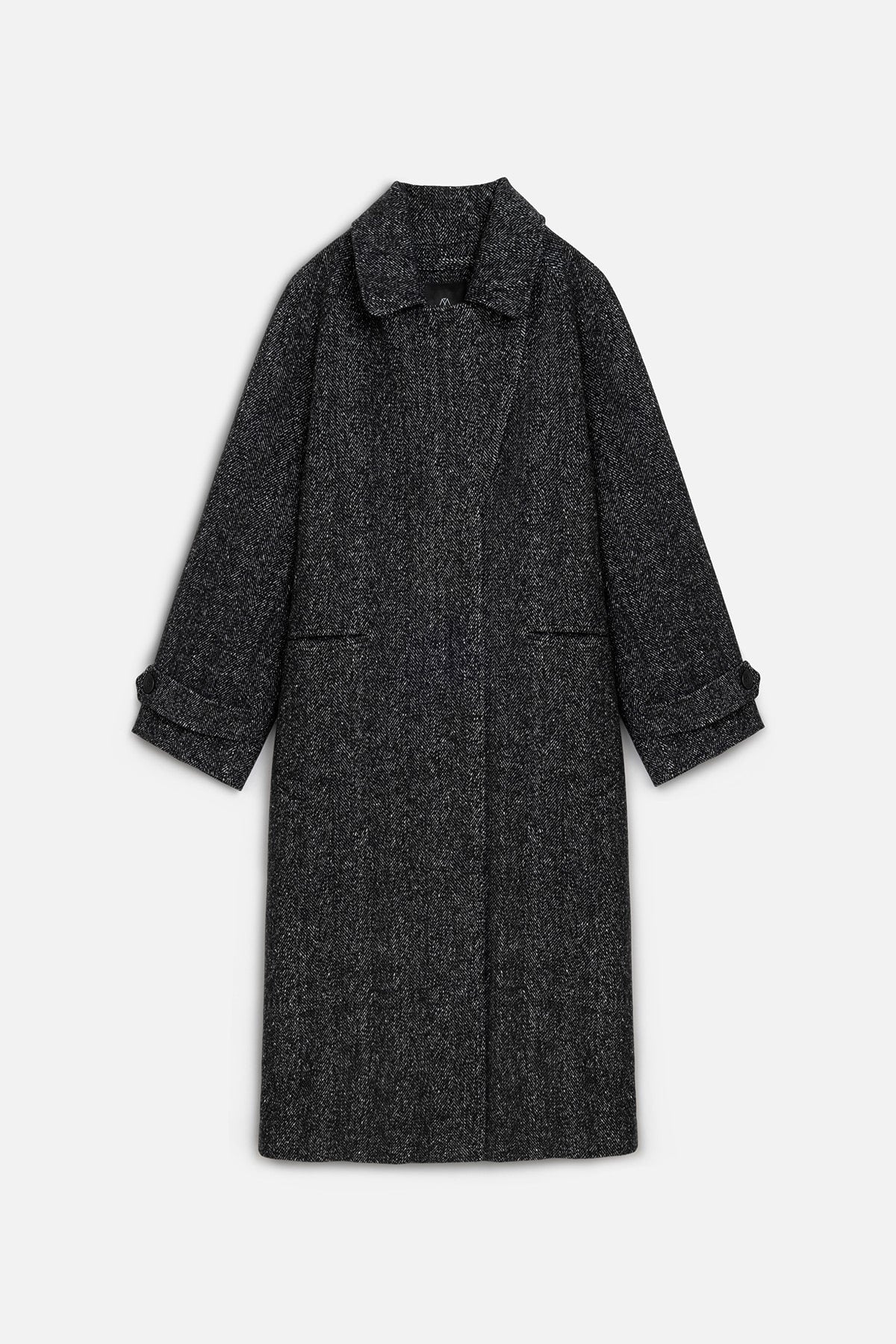 Asymmetric cachet coat black