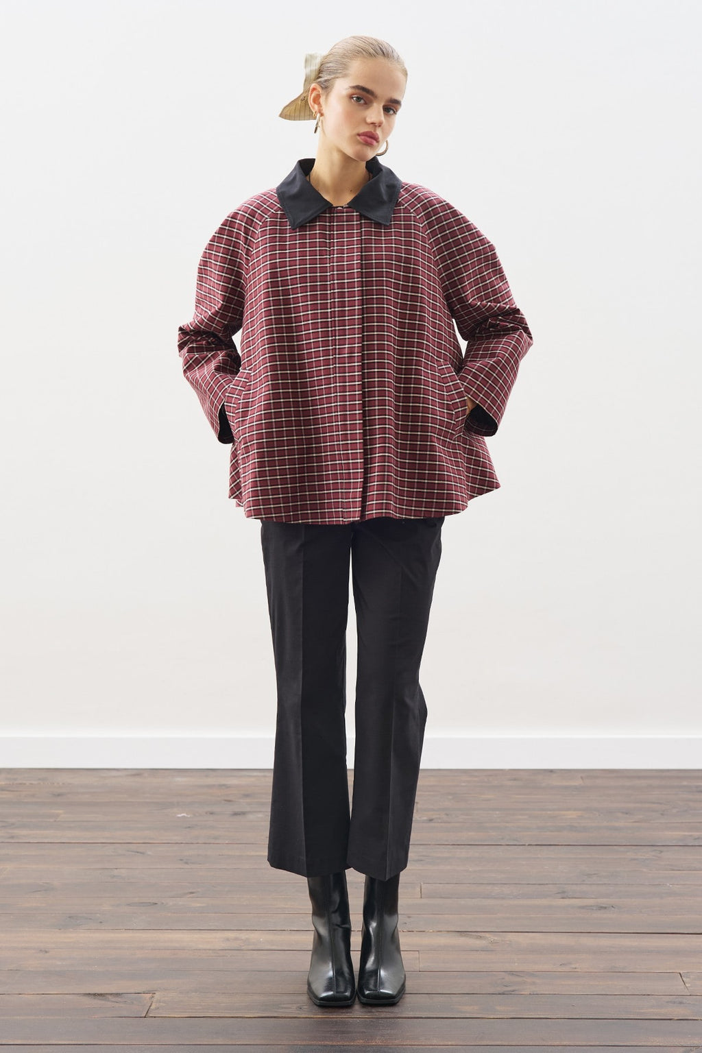 Plaid contrast-collar trench coat
