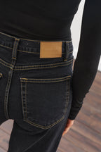 Black long wide-leg jeans