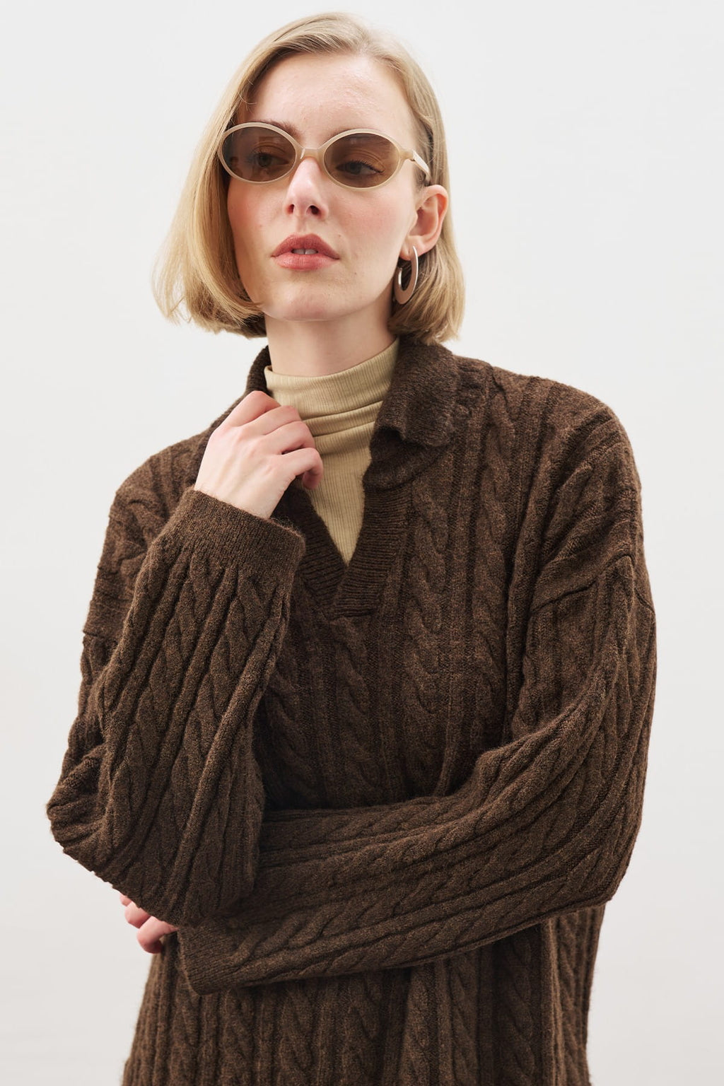 Collared hair knit sweater brown