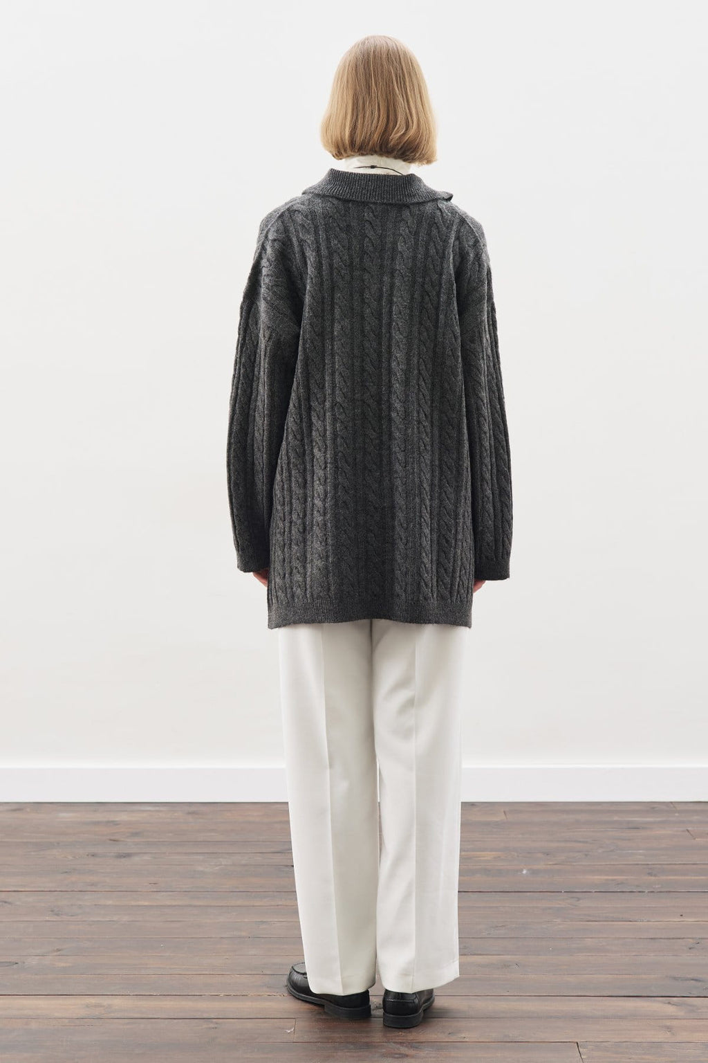 Collared hair knit sweater anthracite