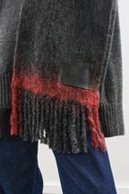 Anthracite stripe-detail scarf