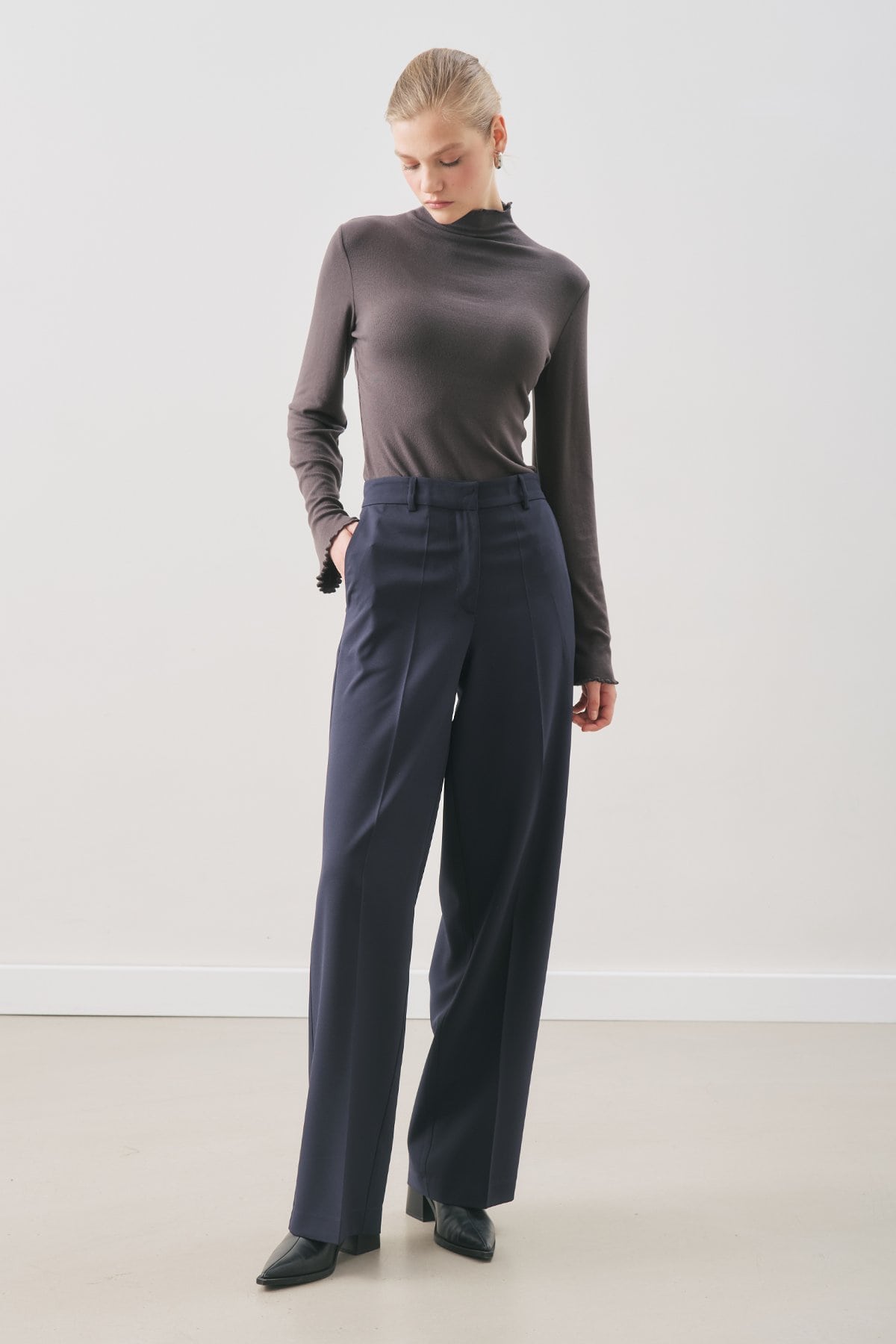 Navy blue long-leg straight trousers