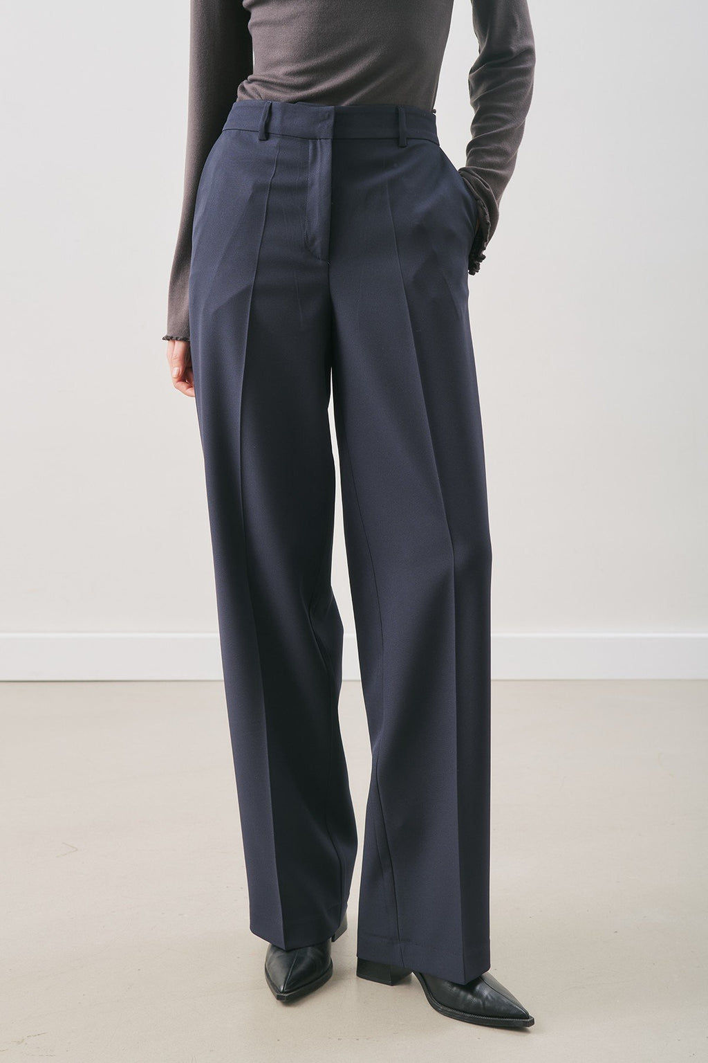Navy blue long-leg straight trousers