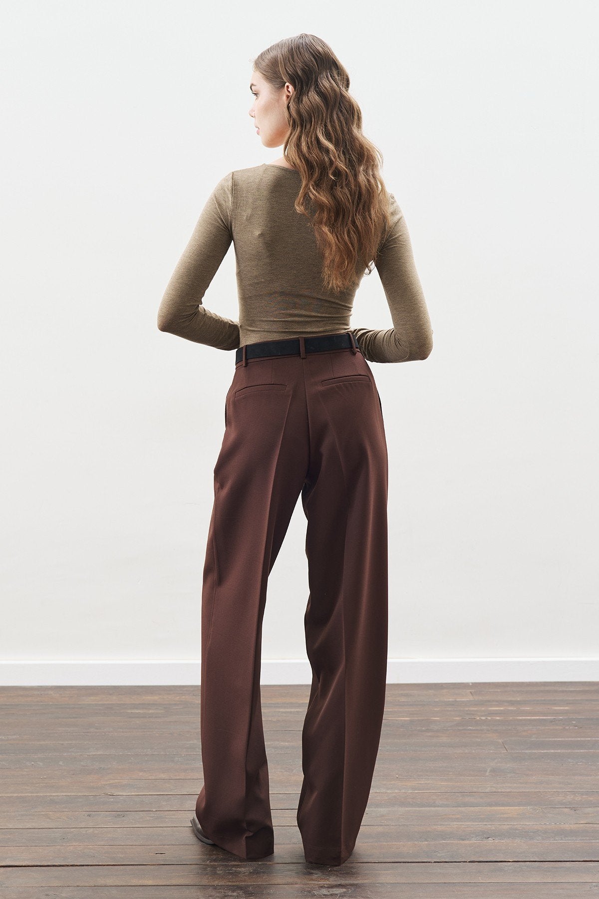 Brown long-leg straight trousers