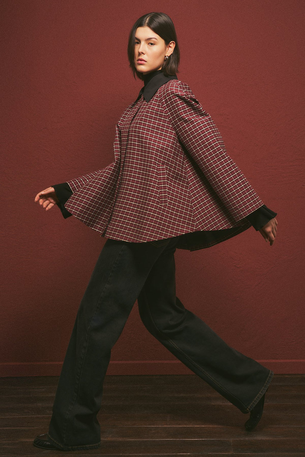 Plaid contrast-collar trench coat
