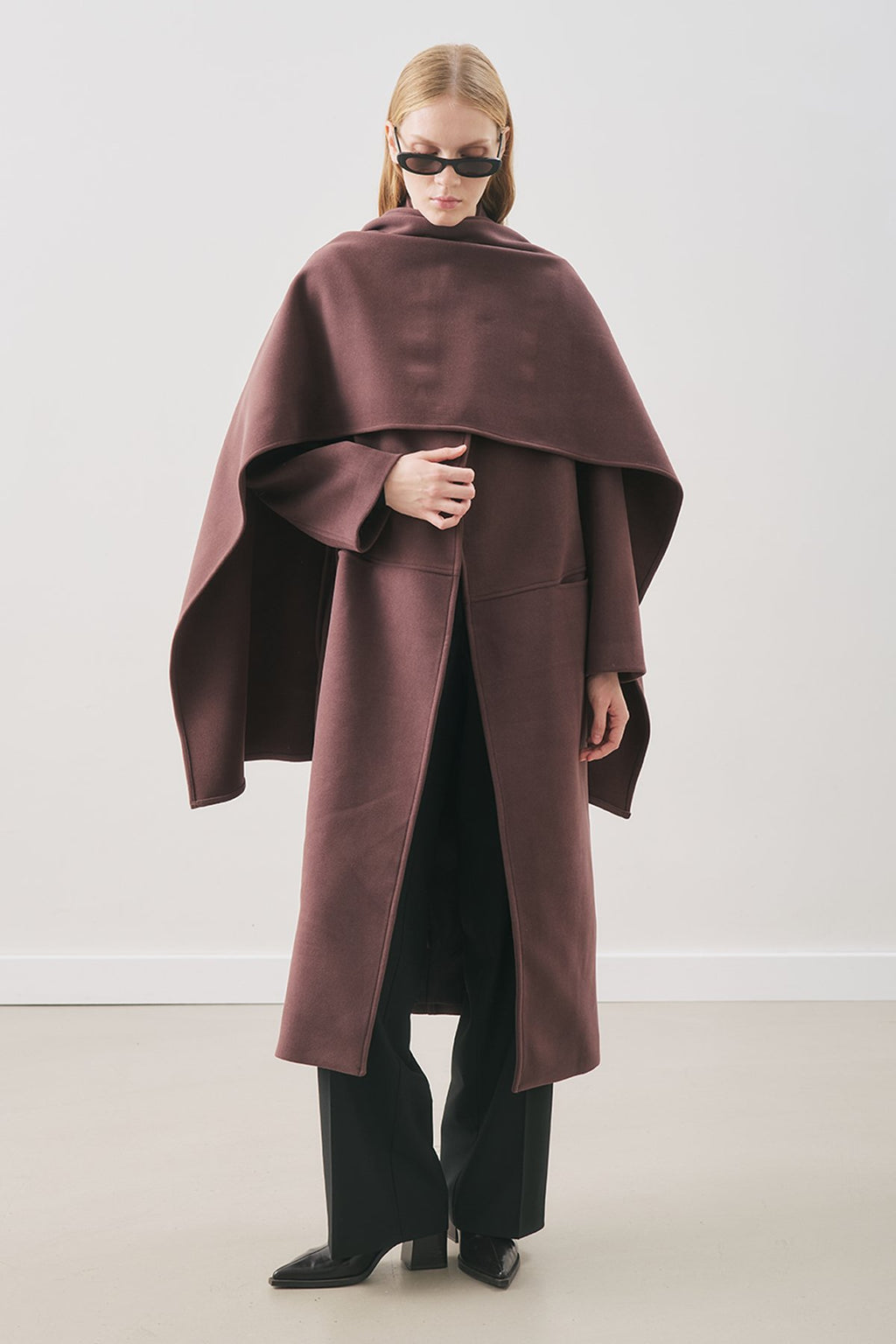 Soft cashmere scarf coat plum