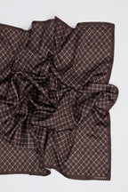 Patterned medium-length satin scarf fria