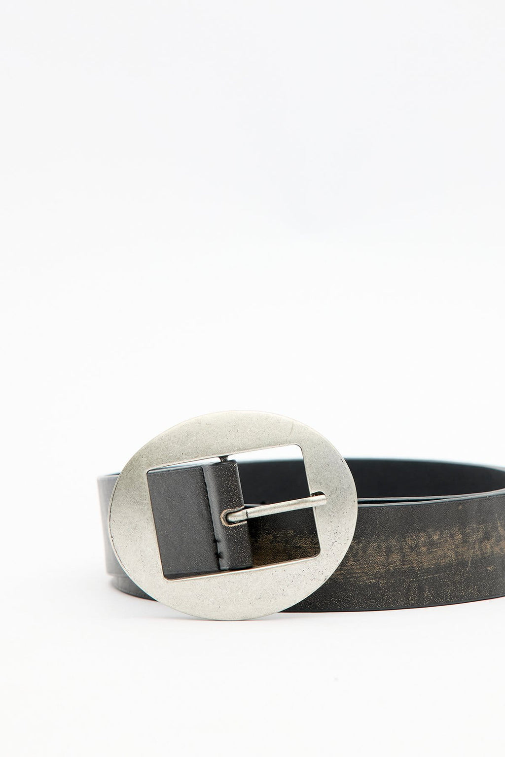 Large Oval Buckle Belt Black