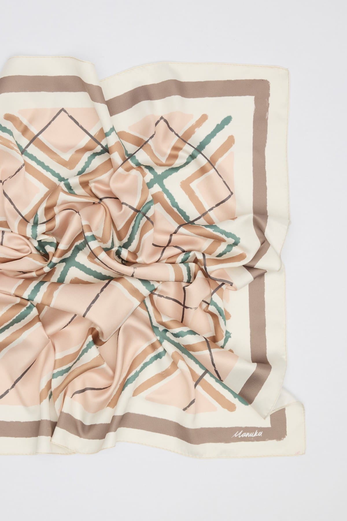 Patterned medium-length satin scarf leya
