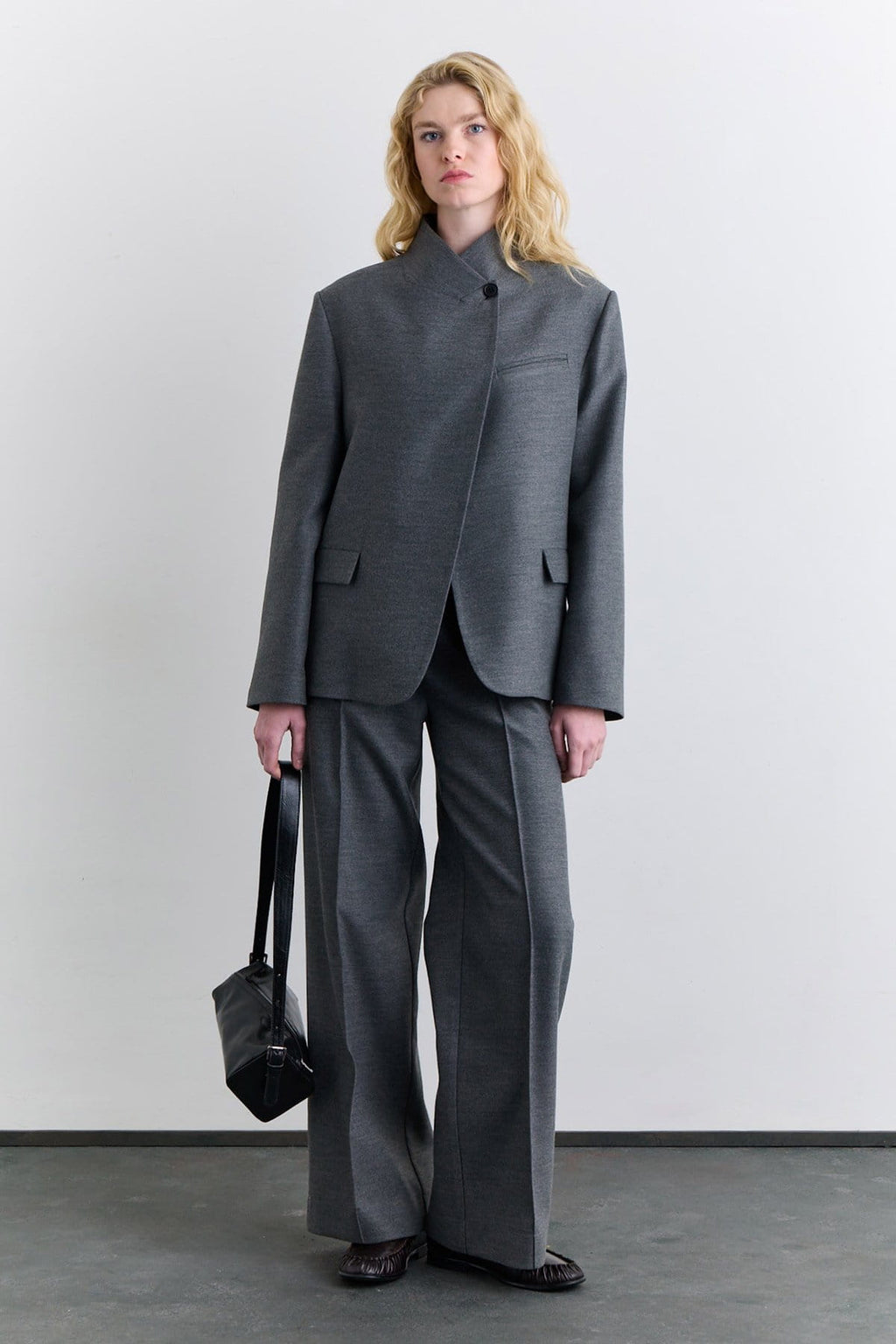 Grey high-neck blazer