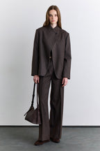 Mink classic pleated fabric trousers