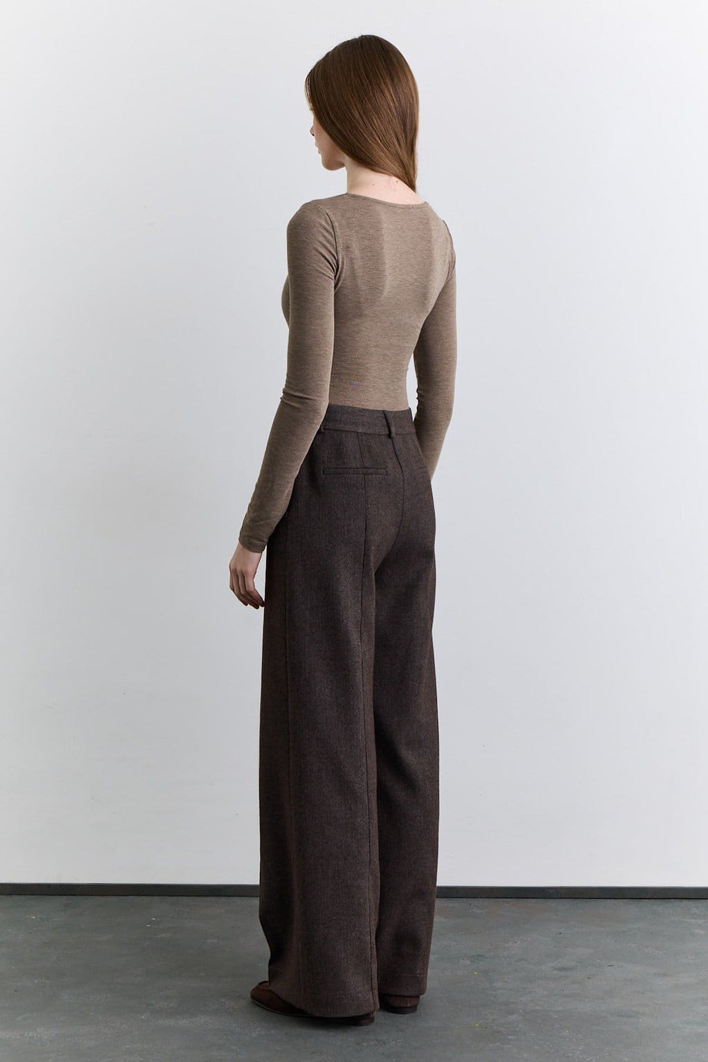 Mink classic pleated fabric trousers