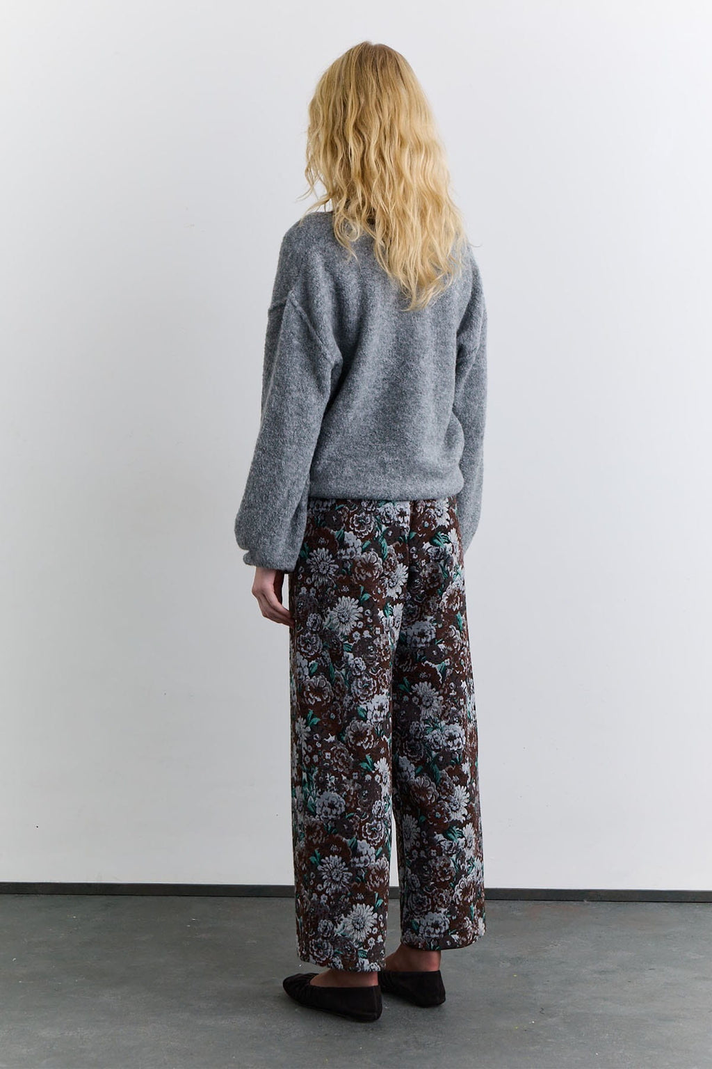 Jacquard patterned trousers brown