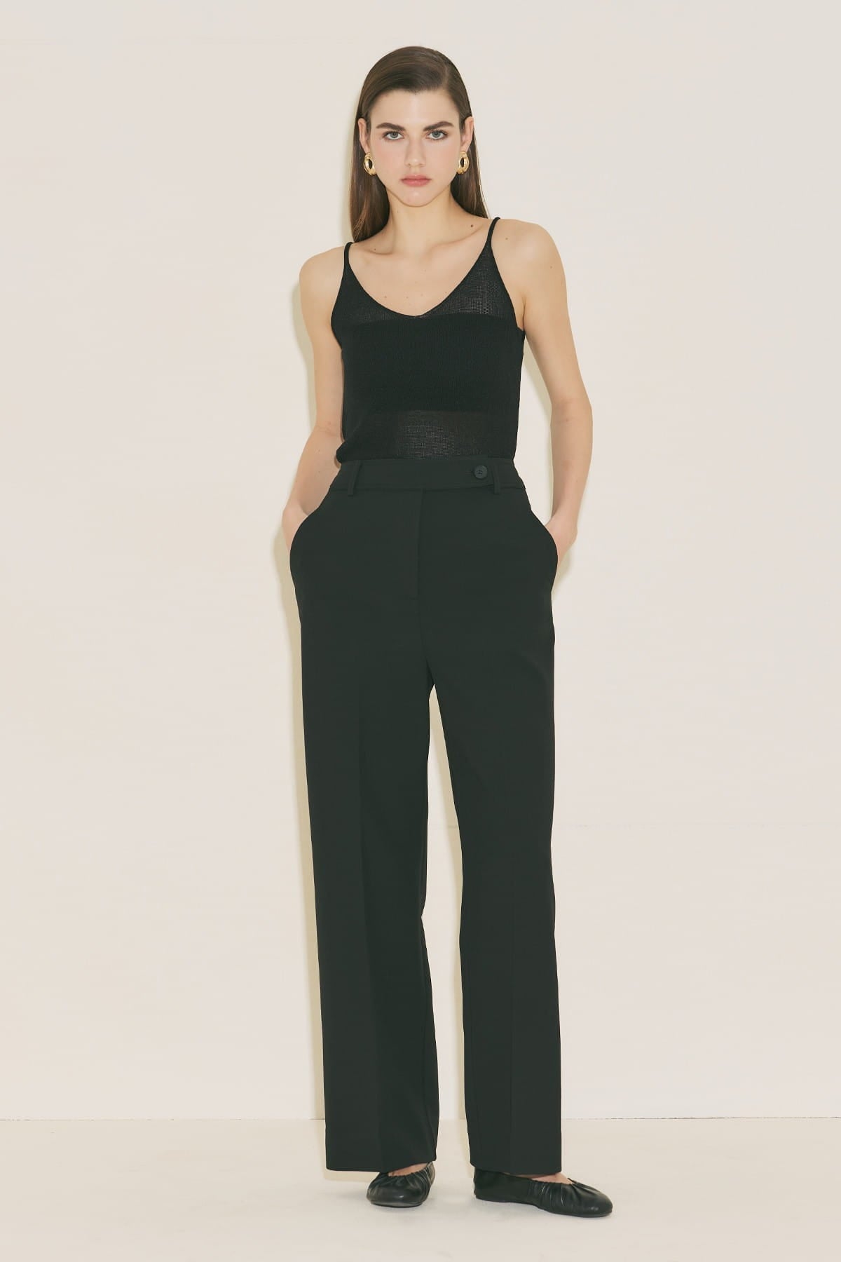 Straight classic trousers black