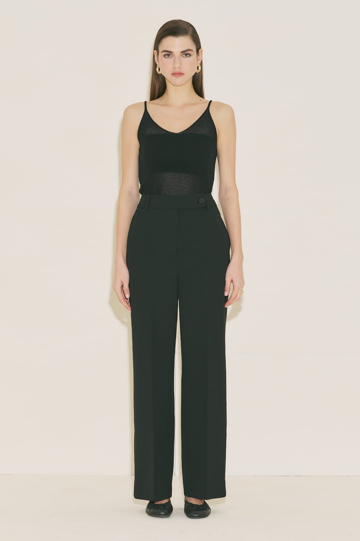 Straight classic trousers black