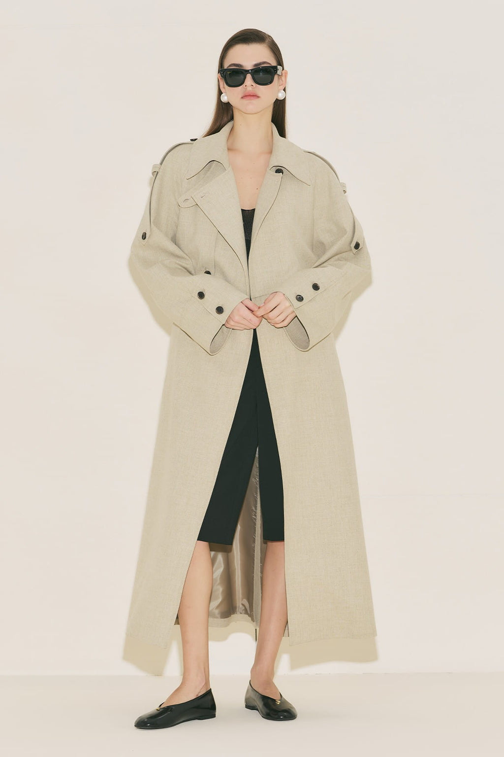 Limited edition wide sleeve trench coat suit green