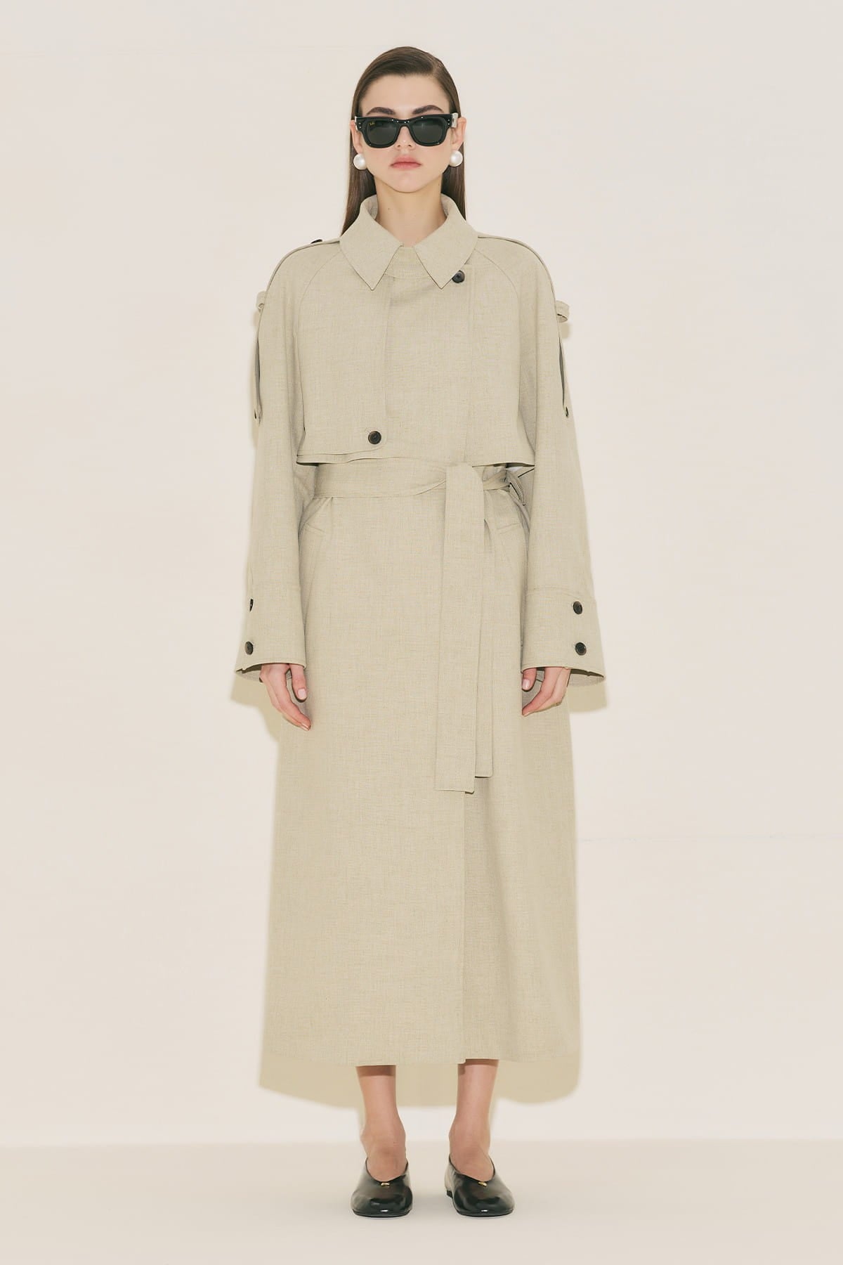 Limited edition wide sleeve trench coat suit green