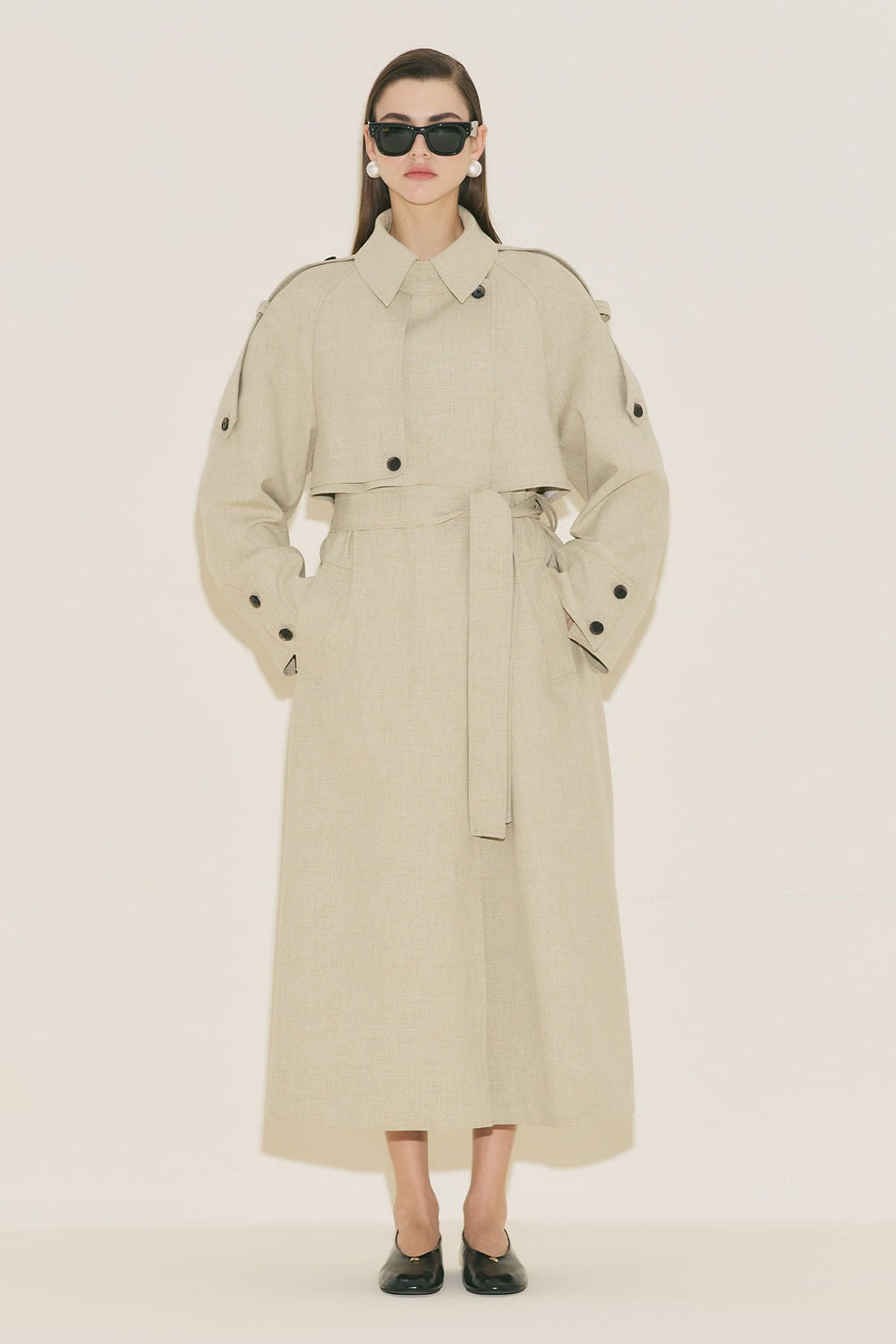Limited edition wide sleeve trench coat suit green