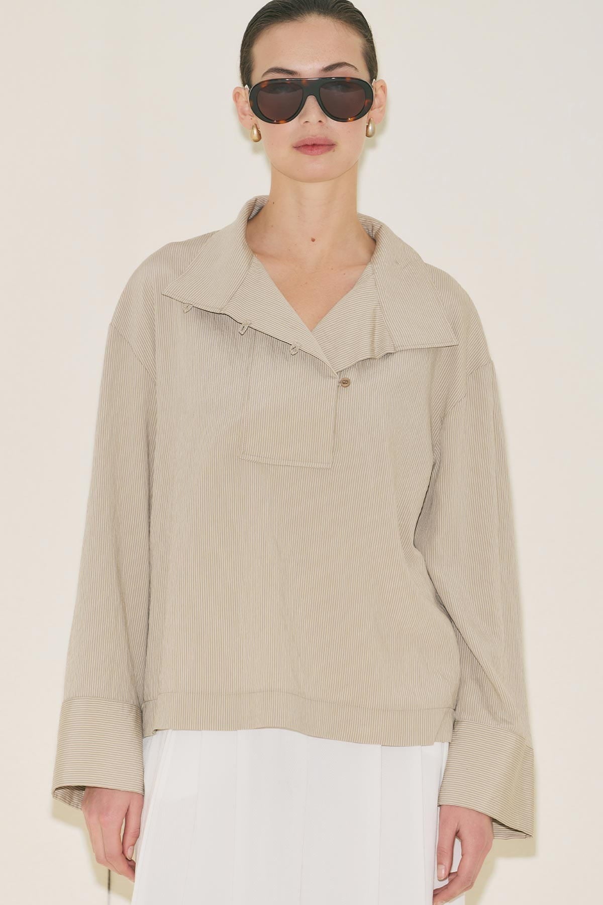 Wide Collar Striped Blouse Beige