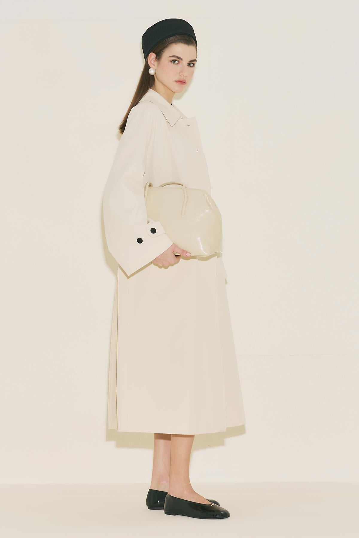 Menace Buttoned Trench Coat Vanilla
