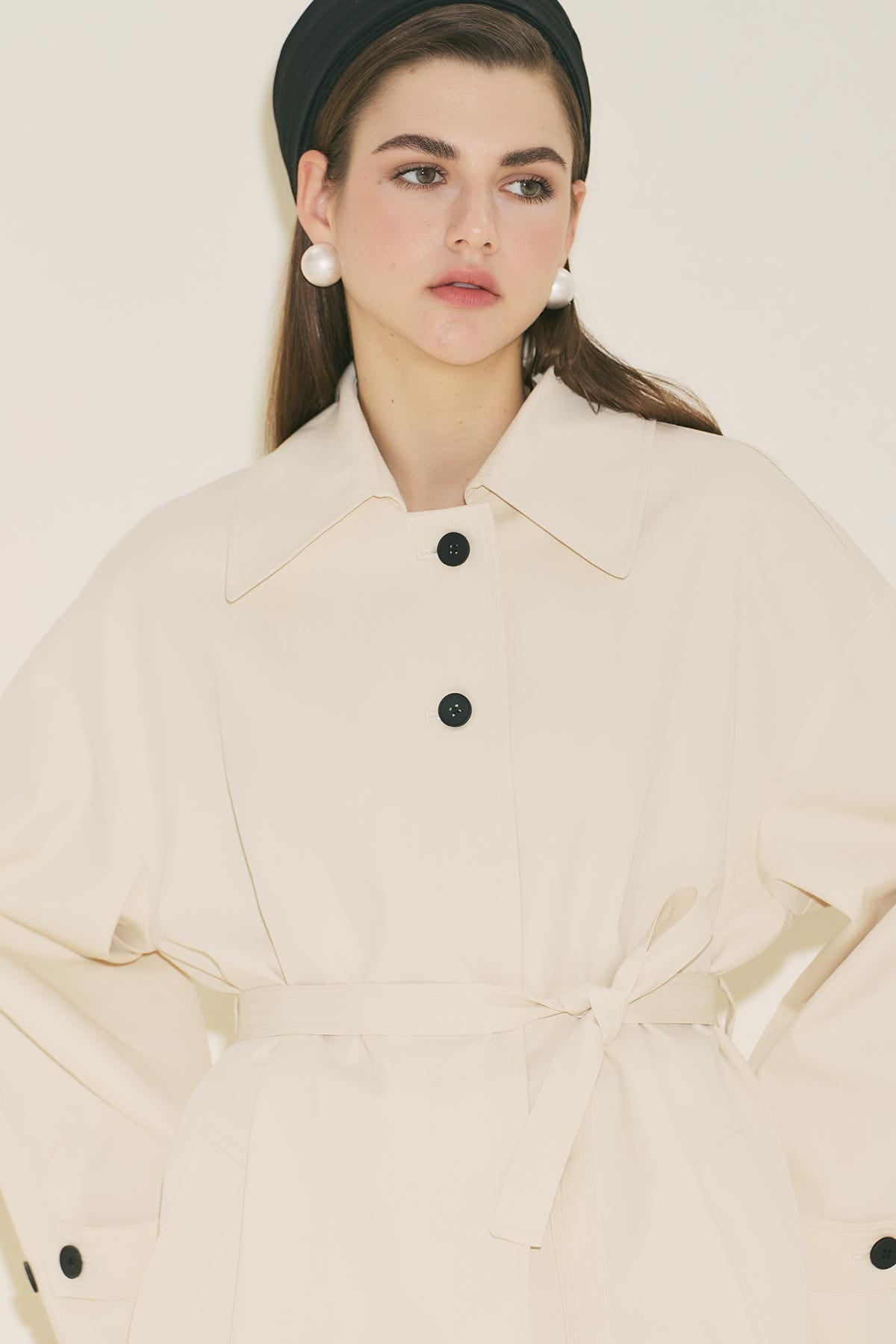 Menace Buttoned Trench Coat Vanilla