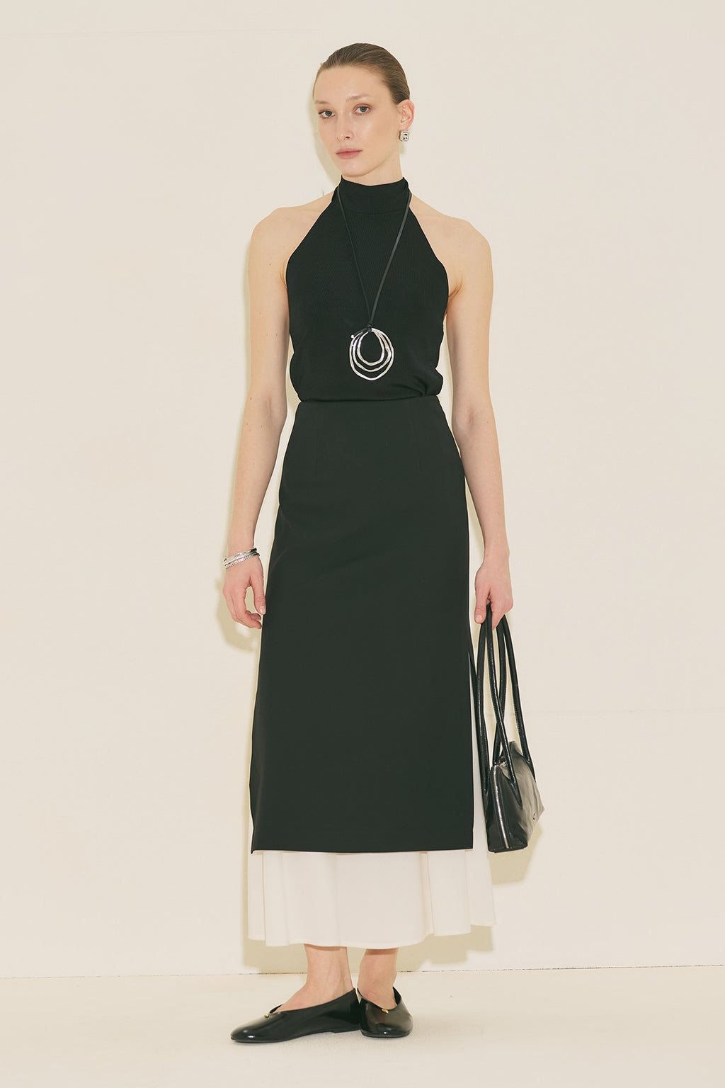 Crush fabric suit ecru