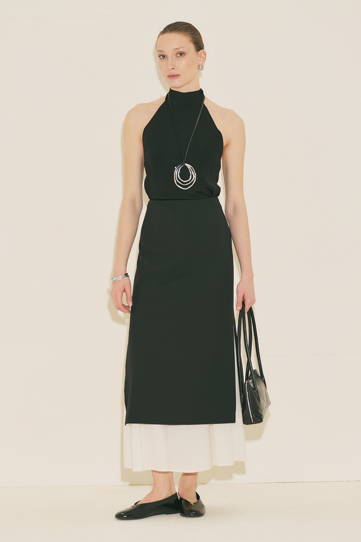 Crush fabric suit ecru