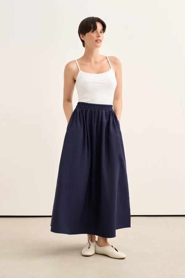 Navy Elastic Waist Poplin Skirt