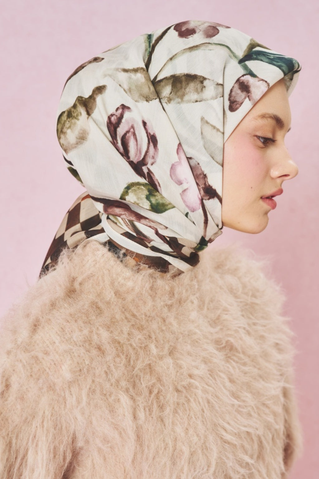 Brown floss viscose scarf
