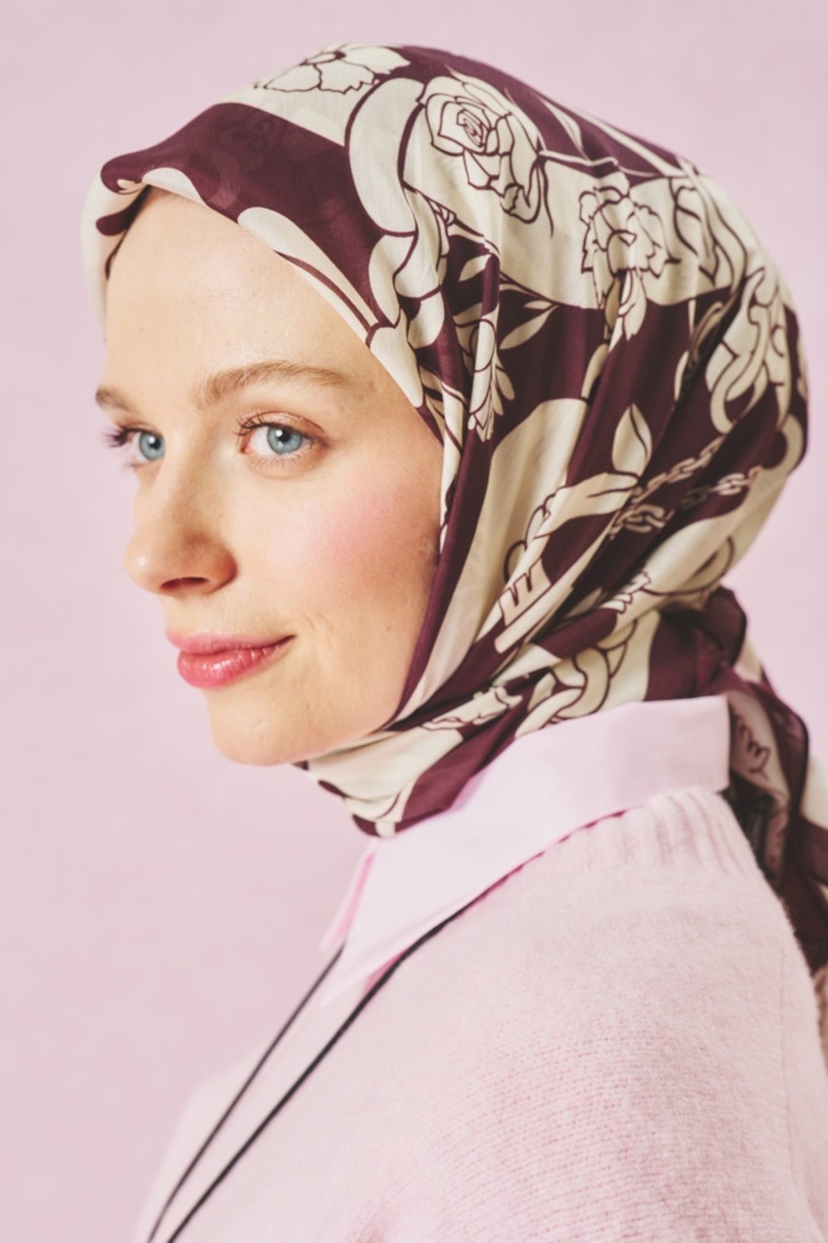 Burgundy eternal love floss viscose scarf