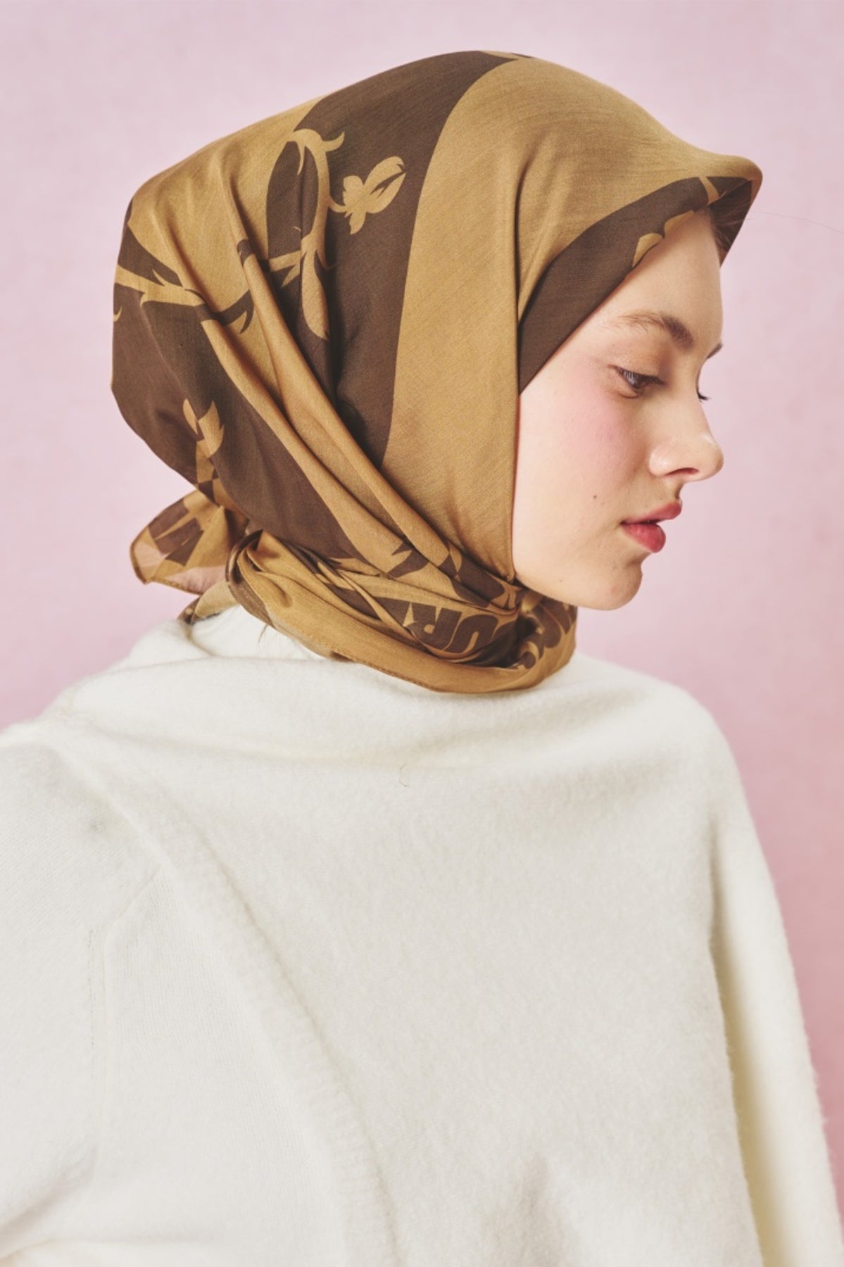 Roasted coffee love reverie floss viscose scarf