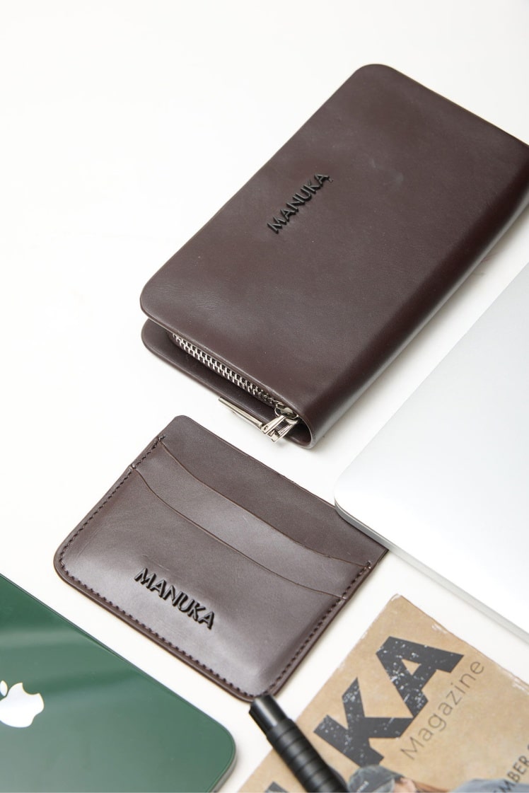 Logo card holder bitter coffee