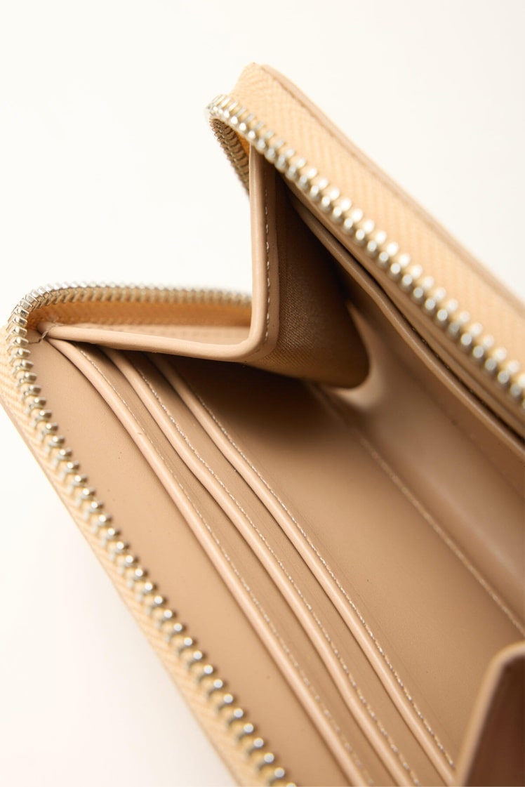 Mini wallet milk coffee