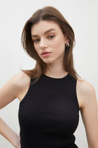 Ribbed zero sleeve body black