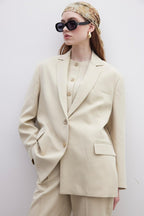 Oversize natural suit sand