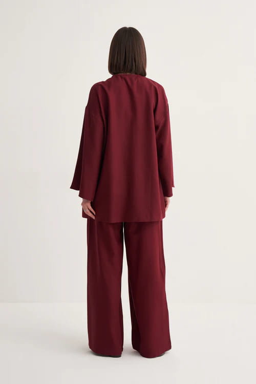 Burgundy draped cotton kimono shirt