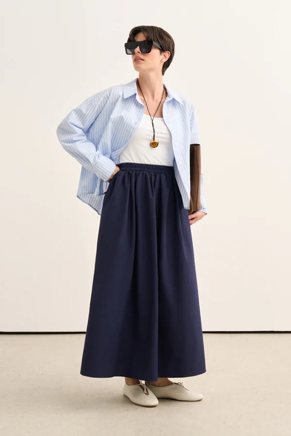 Navy Elastic Waist Poplin Skirt