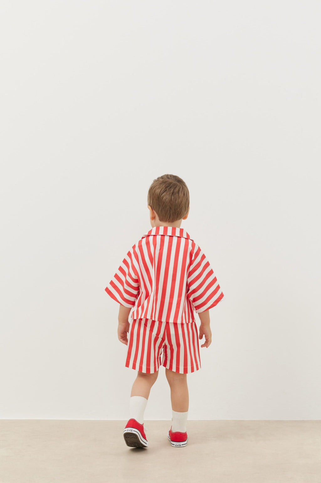 Pocket suit red striped