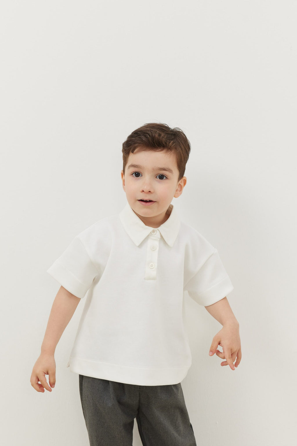 Premium polo neck oversize t-shirt white