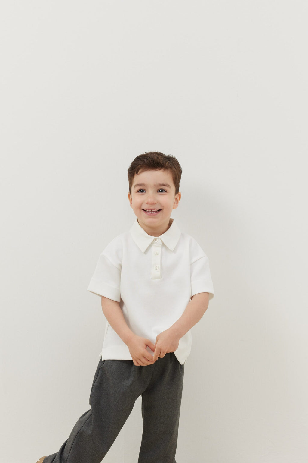 Premium polo neck oversize t-shirt white