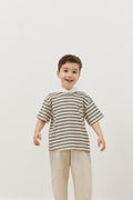 Travel collar t-shirt pinstriped black