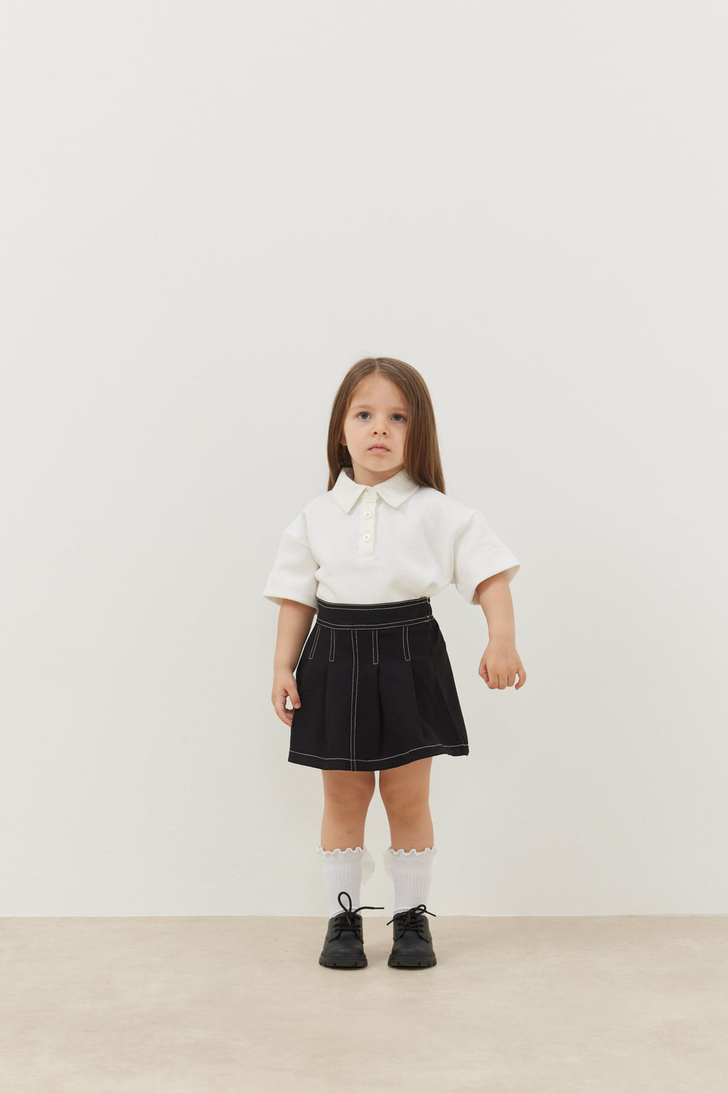 Pleated skirt black