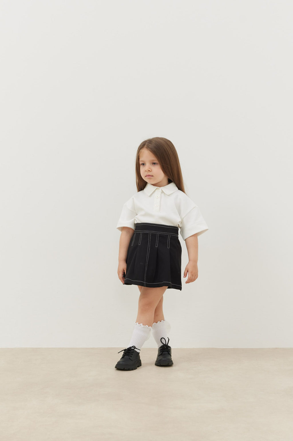 Pleated skirt black