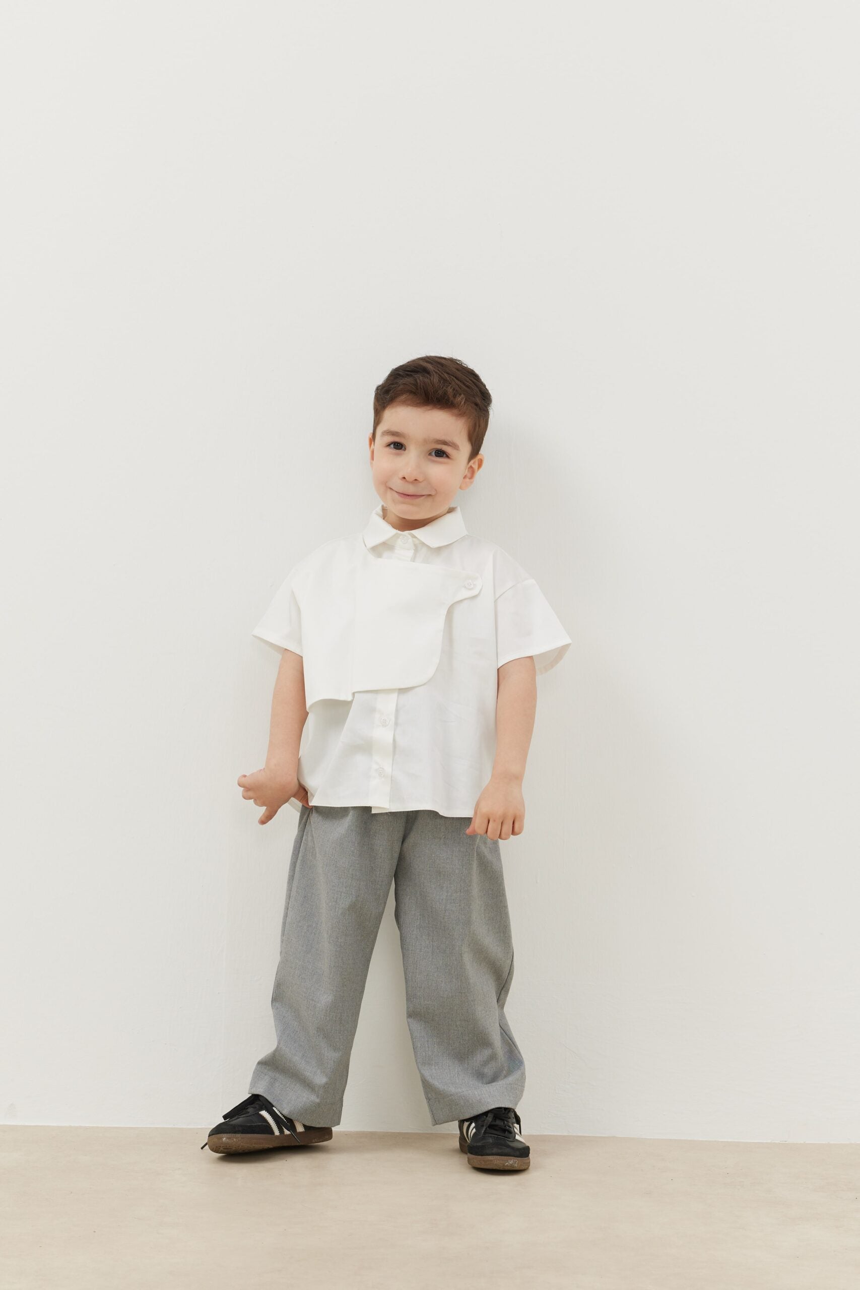 Piece shirt cream
