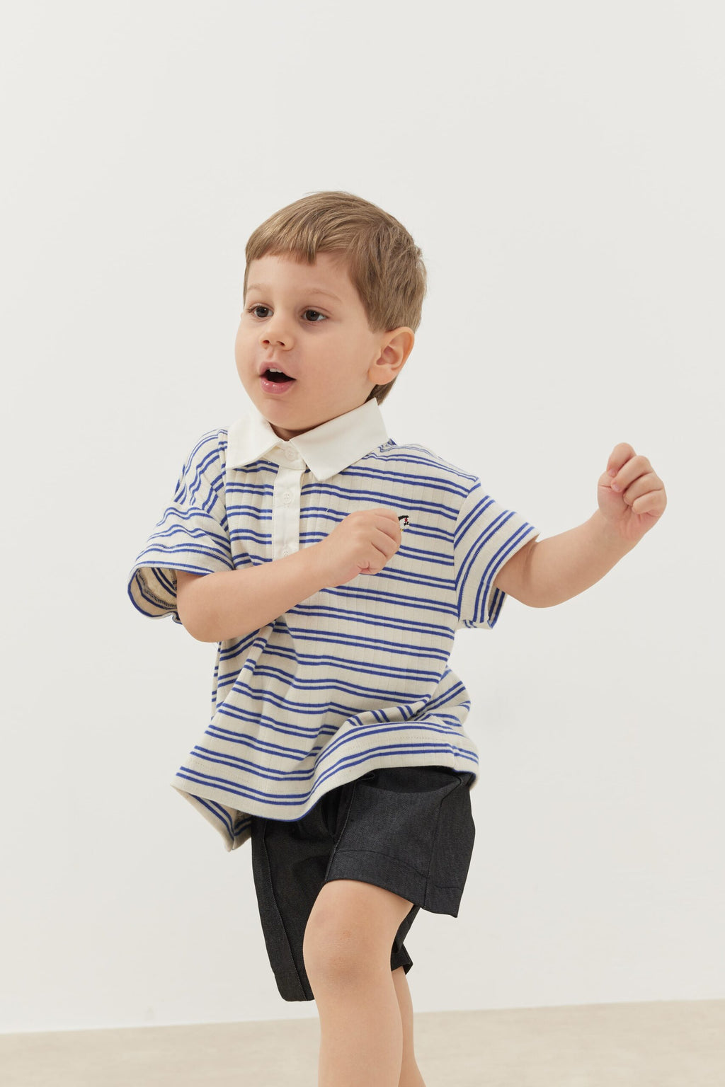 Thin striped blue polo neck oversize t-shirt