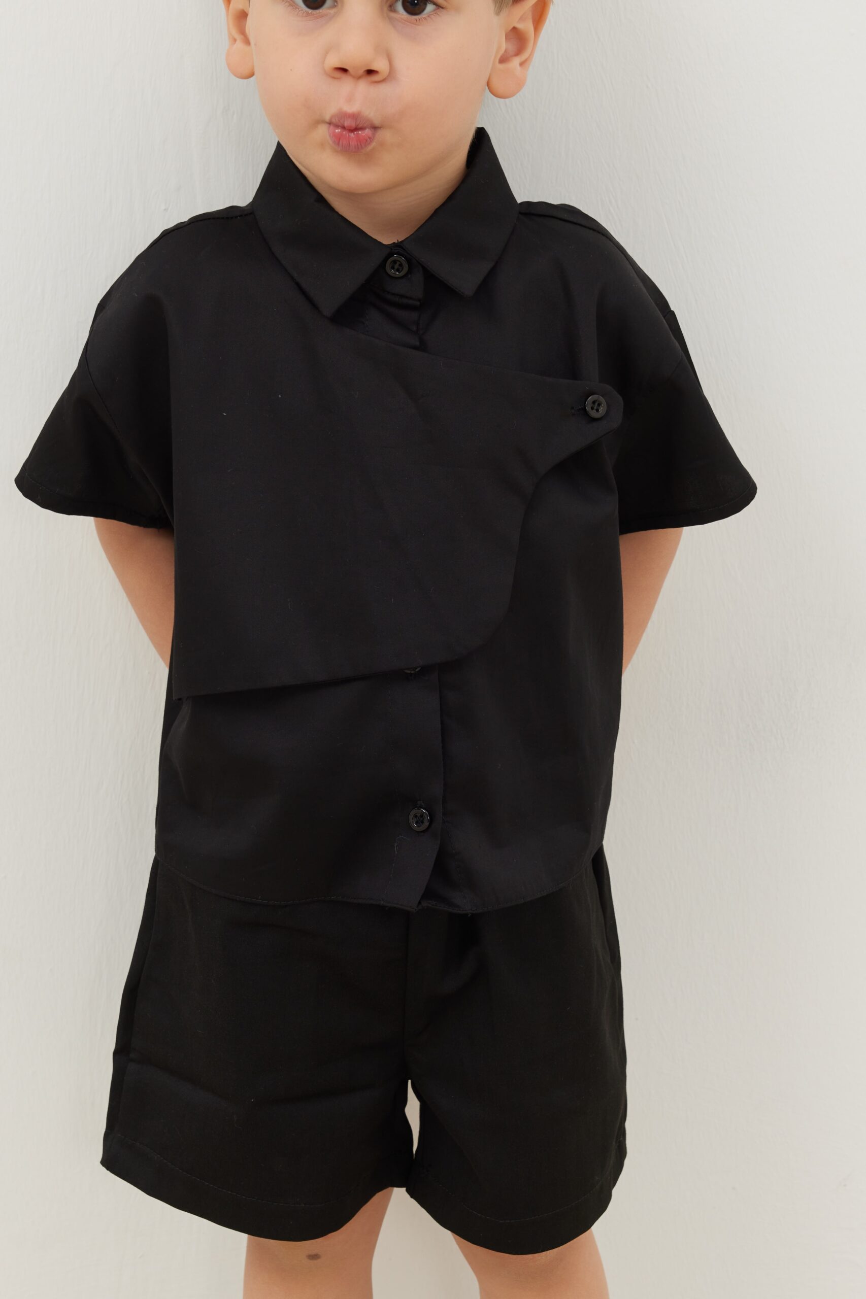 Piece shirt black