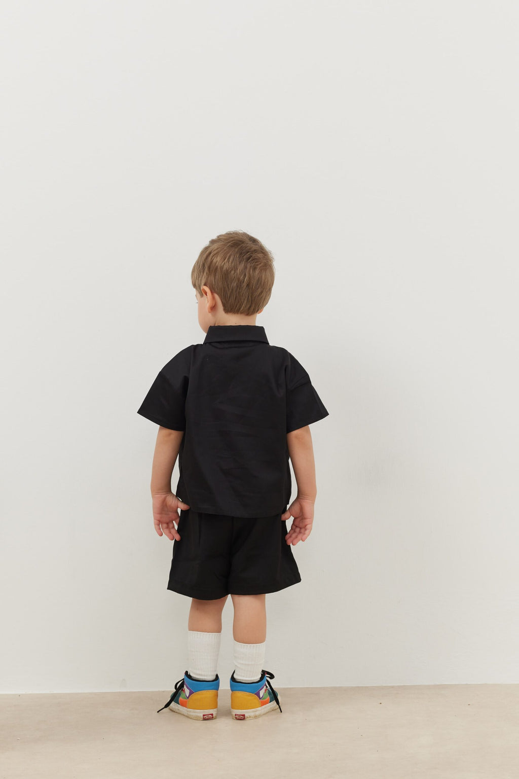 Piece shirt black