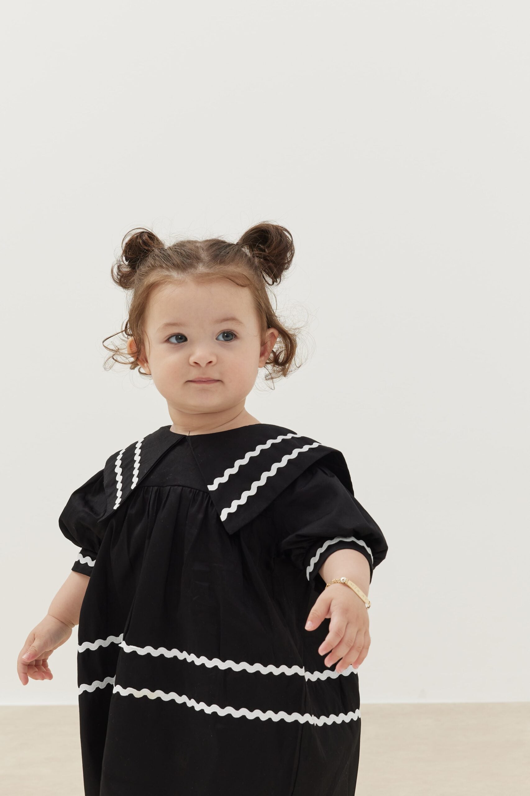 Asymmetrical striped dress black