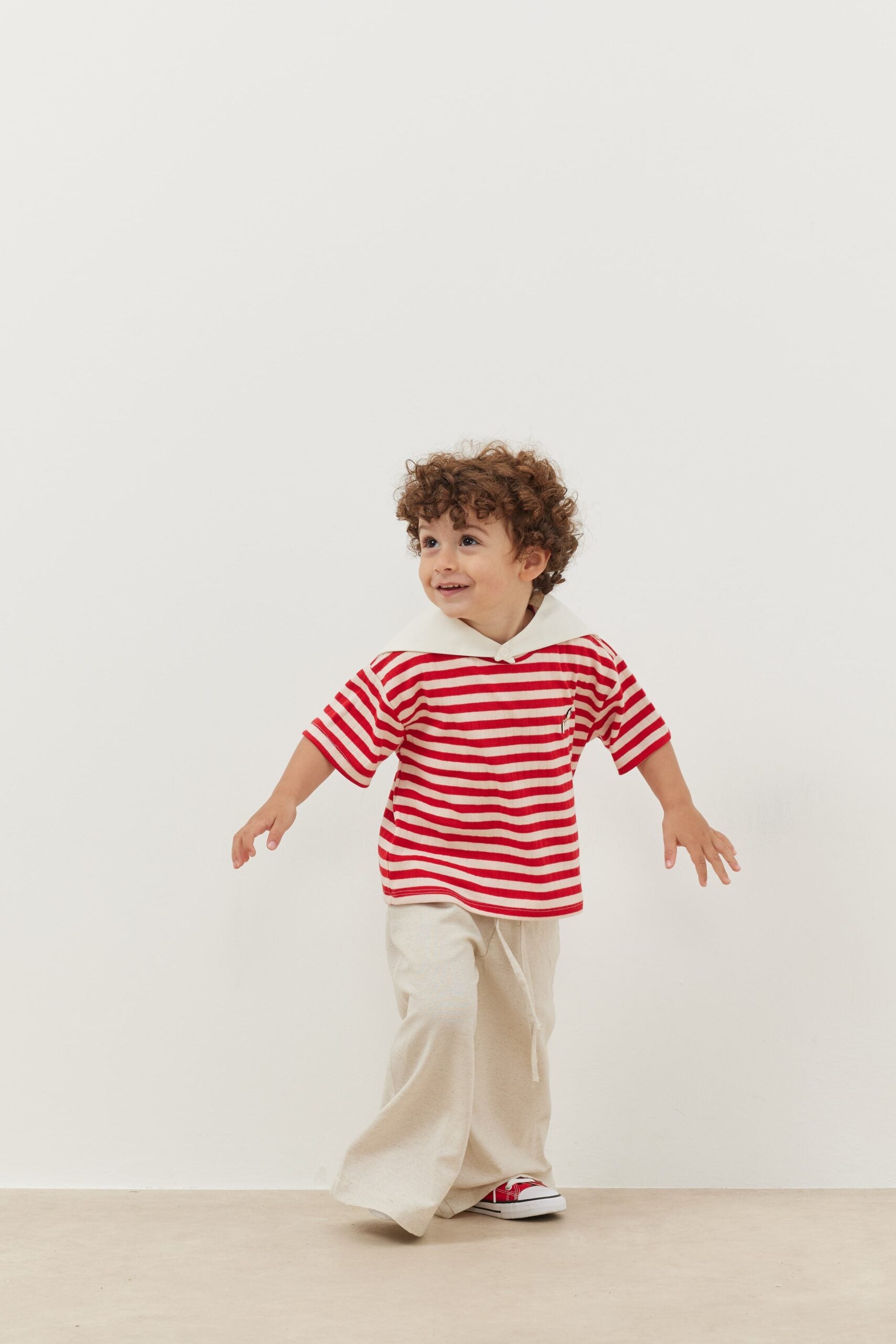 Travel collar t-shirt red